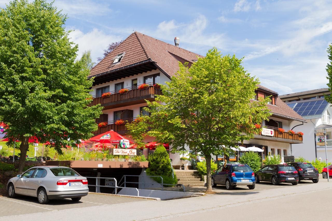 Hotel Cortina Höchenschwand Exteriör bild
