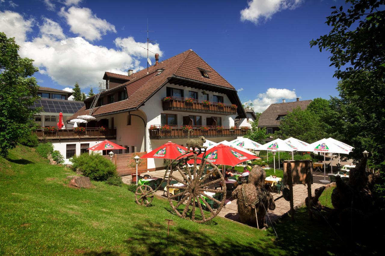 Hotel Cortina Höchenschwand Exteriör bild